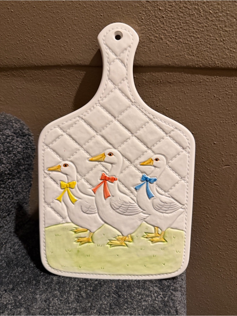 1983 Otagiri Duck White Goose Ceramic Tile Trivet Shaped Wall Decor